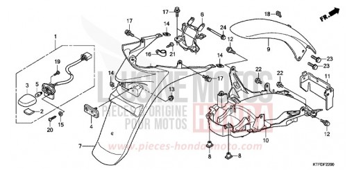 REAR FENDER SH150RB de 2011